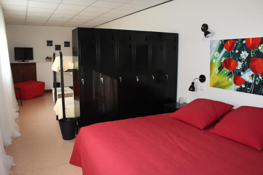 Hostel Casa Lucas Charneca  Cameră foto